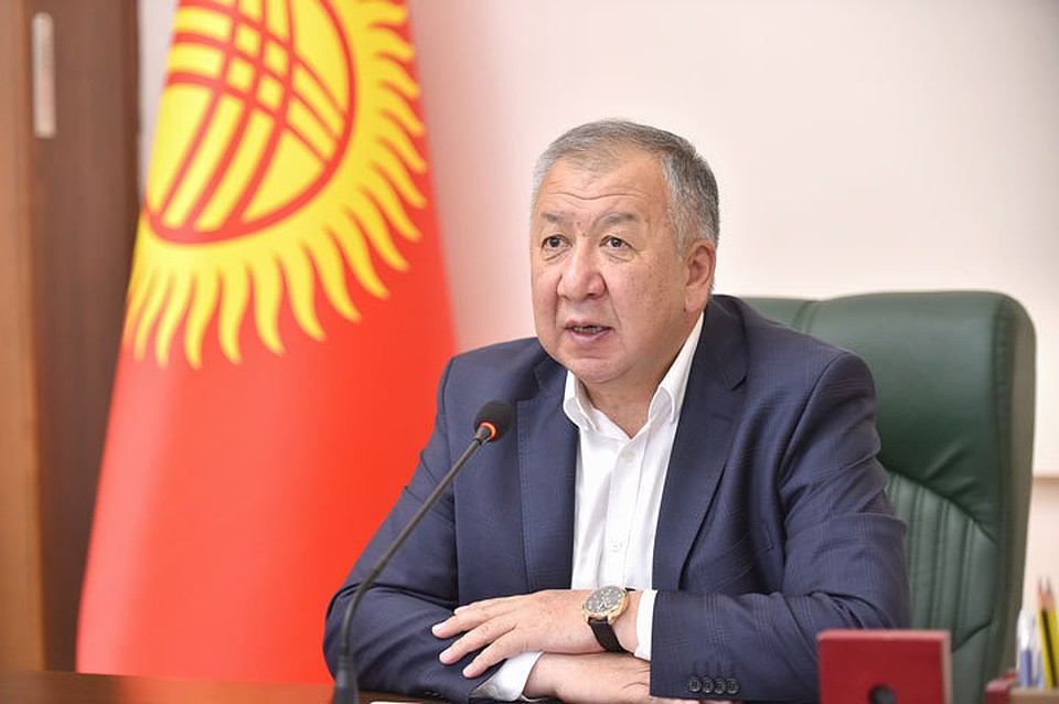 Премьер-министр поручил подготовить систему здравоохранения к возможному увеличению числа заболевших.