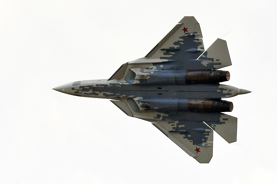 В боевом порядке четверки российских боевых машин проходил информационный обмен в режиме реального времени
