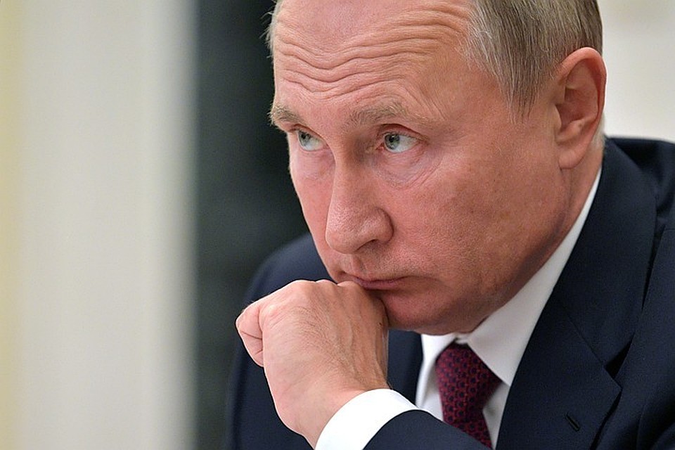 Путин рассказал, что поправки в Конституцию о нерушимости границ России предложили сами граждане страны