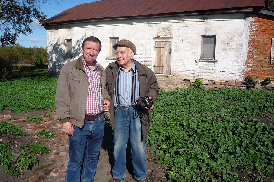 Николай Старченко и Василий Песков были близкими друзьями.