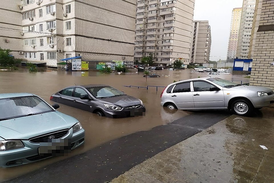 Недавний потоп в донской столице принес достаточно неприятностей горожанам.