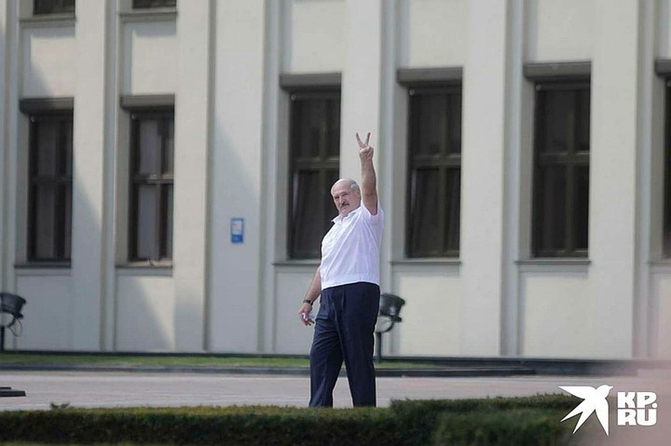 Президент Белоруссии Александр Лукашенко на митинге своих сторонников