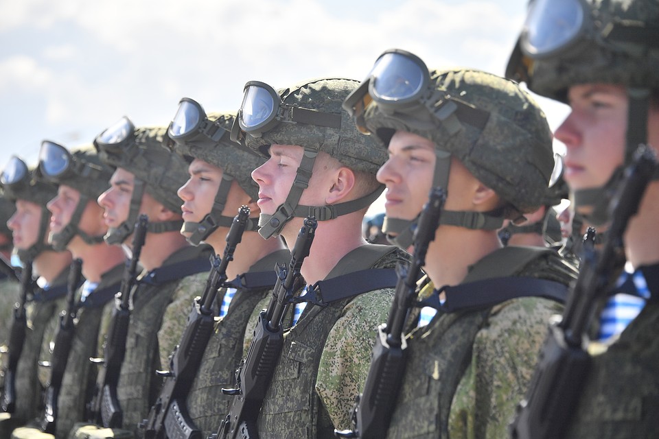 Можно ли сокращать расходы на оборону?