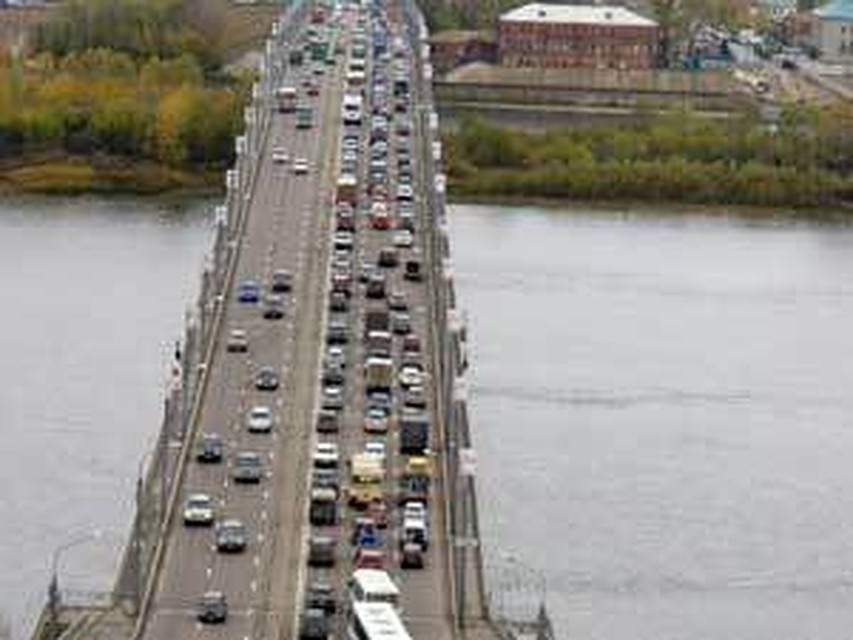 Понтонный мост возьмет на себя часть нагрузки Канавинского