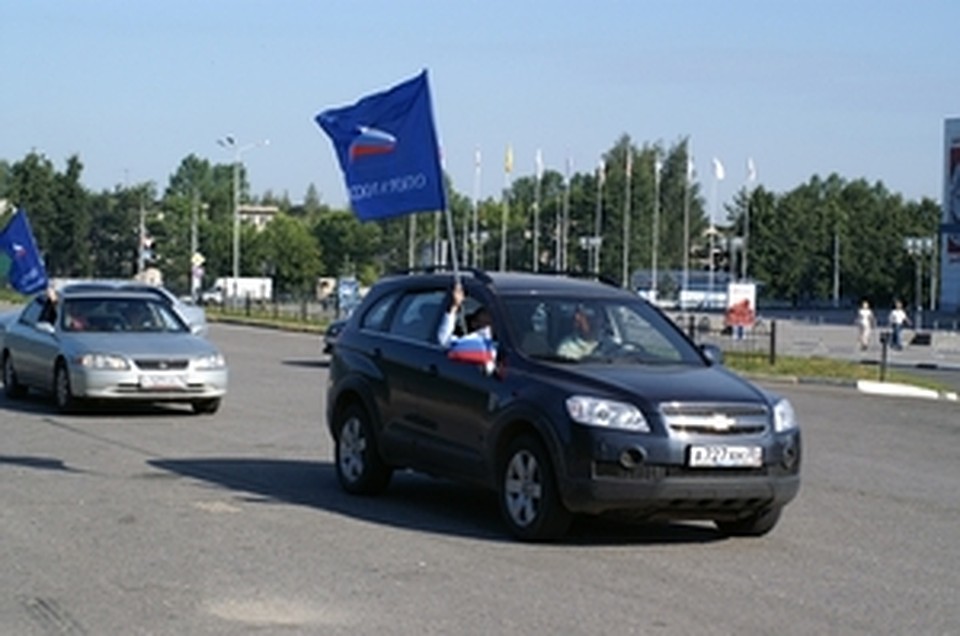 Автопробег, посвященный 1000-летию города, стартовал в Ярославле.