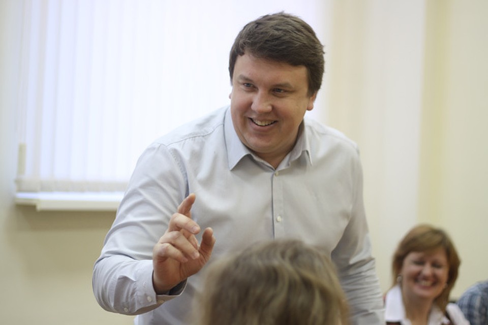 Проректор по маркетингу и развитию Русско-Британского института управления Максим Усынин