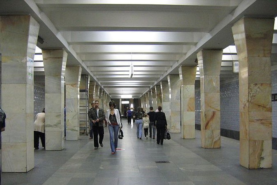 Станция московского метро «Варшавская»