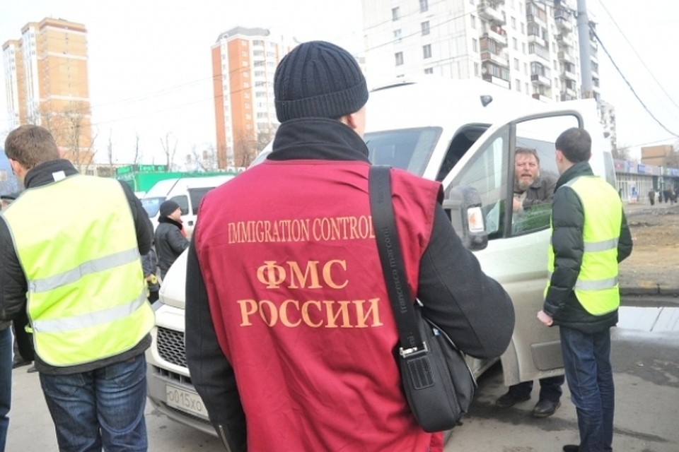 20 нелегалов, задержанных после драки в общежитии в Москве, выдворят из страны