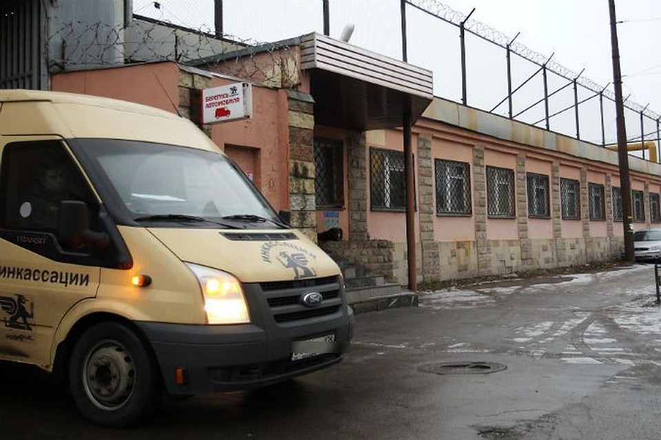 Тайну погибших инкассаторов раскрыли спустя сутки.