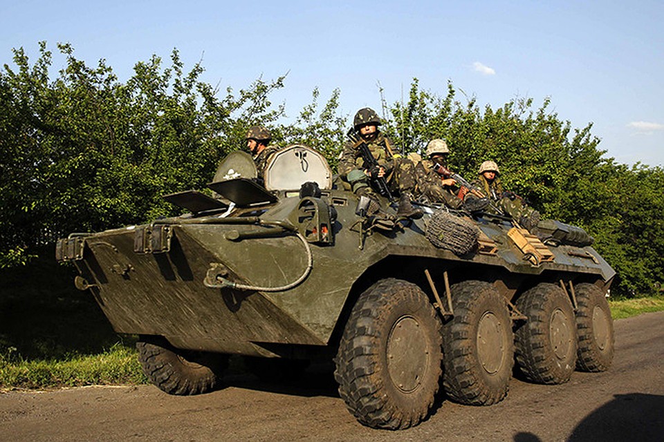 На востоке Украины идет война