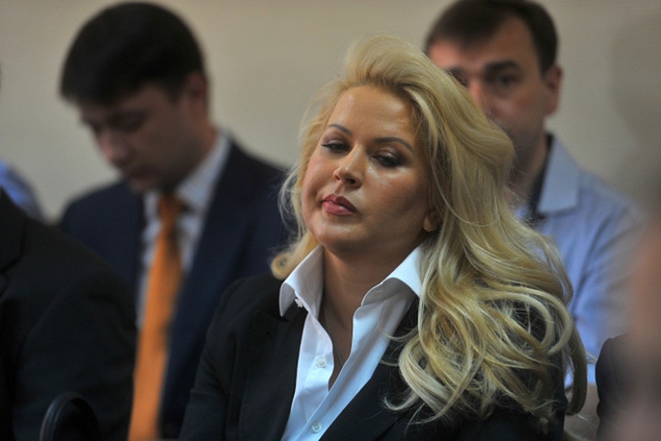 В Пресненском суде Москвы рассматривается самое обсуждаемое дело последних лет. Ключевая фигура в нем — бывшая чиновница Министерства обороны России Евгения Васильева