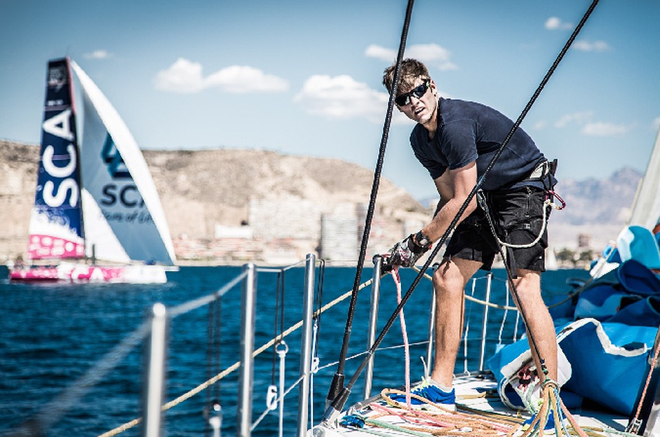 Volvo Ocean Race - легендарная кругосветная регата, которую сделали интересной и для туристов, и для зрителей в Интернете. Фото: Brian Carlin/Team Vestas Wind
