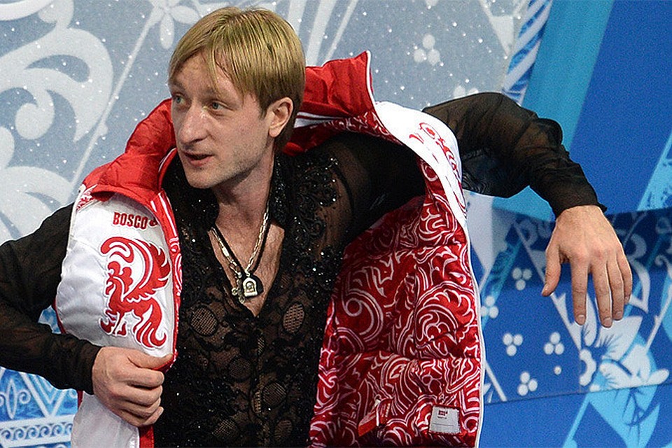 Двукратный олимпийский чемпион по фигурному катанию заявил, что возобновляет свою карьеру