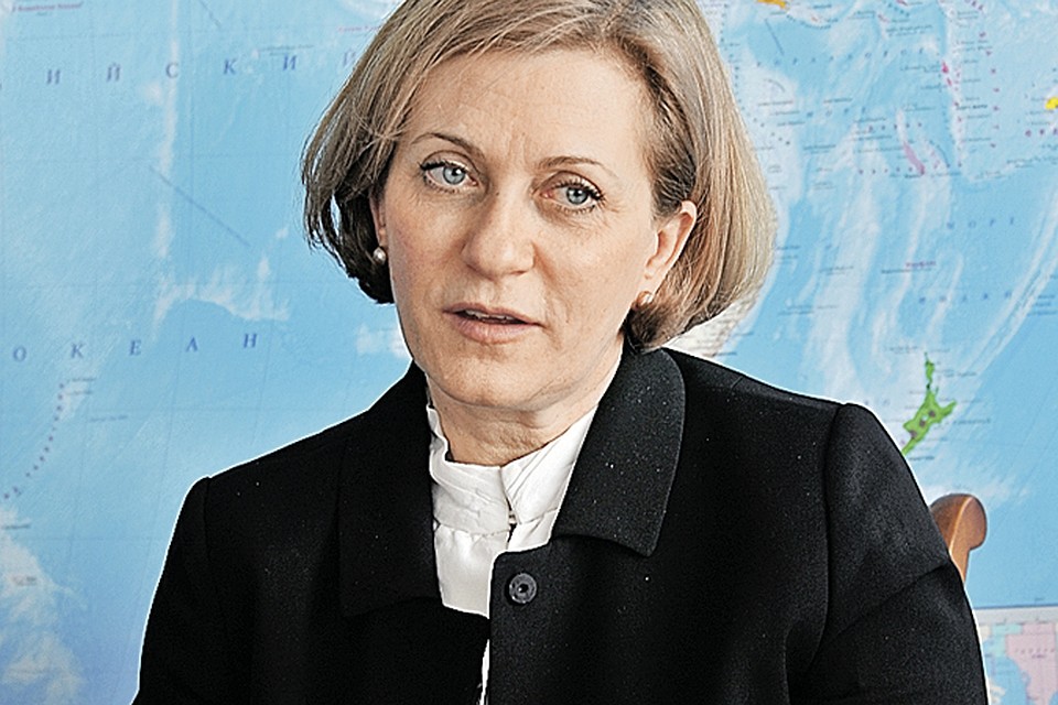 Главный санитарный врач страны Анна Попова объяснила, что уничтожение контрабандных продуктов - это общепринятая мировая практика.