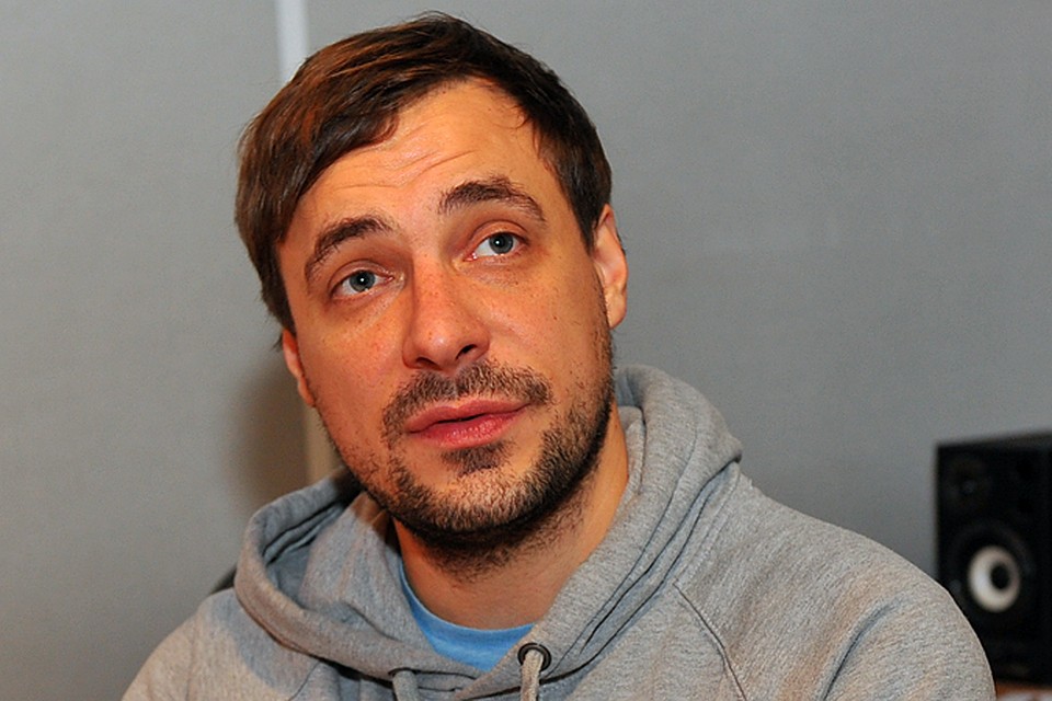 Один из Интернет-порталов поспешил сообщить, что Цыганов ушел от беременной жены