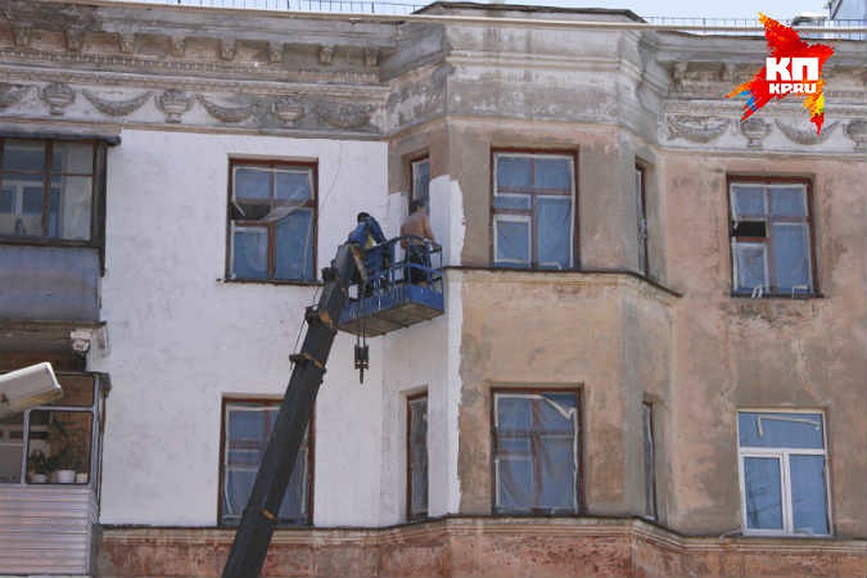 Сейчас власти подумывают, разрешать ли собственникам тратить собранные деньги на утепление фасадов.