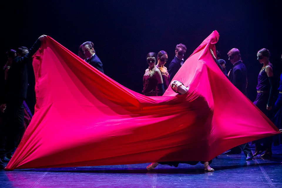 Спектакль "Красная Жизель". Фото: www.eifmanballet.ru