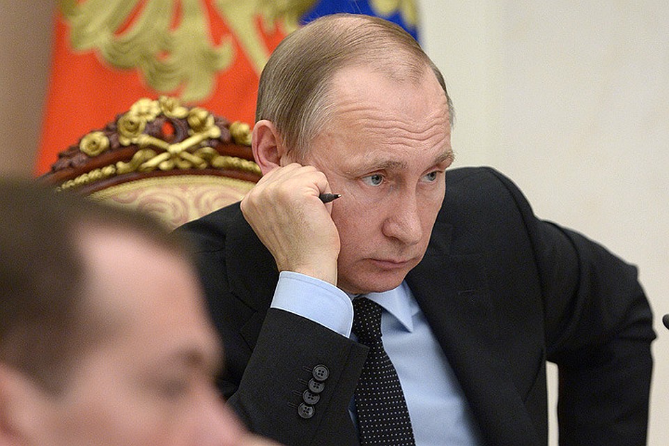 Президент РФ Владимир Путин на совещании с членами правительства РФ 16 марта 2016 г. Фото: Алексей Никольский/пресс-служба президента РФ/ТАСС