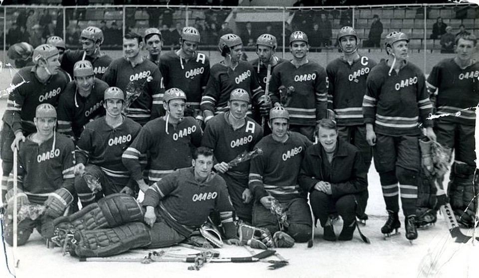 Хоккеисты СКА -бронзовые призеры чемпионата СССР 1971 года