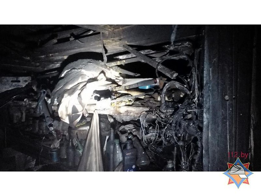 В Вилейке из-за пожара в жилом доме эвакуировали 34 человека Фот: МЧС