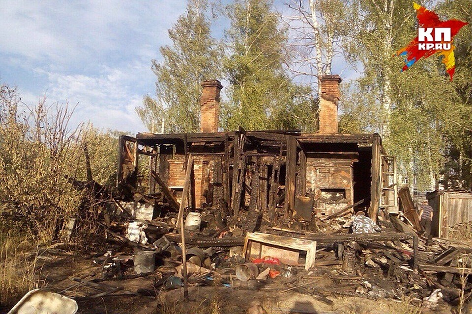 Все, что осталось от страшного пожара, в котором погибла 5-летняя Олеся. Автор: из личного архива