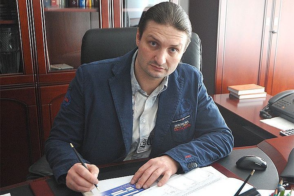 Если поправки в закон о борьбе с коррупцией вступят в силу, директору Большого Московского цирка Эдгарду Запашному придется увольнять своего брата Аскольда.