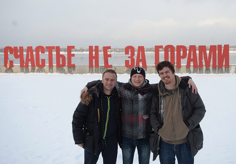 Наших ребят читатели встречают радушно.