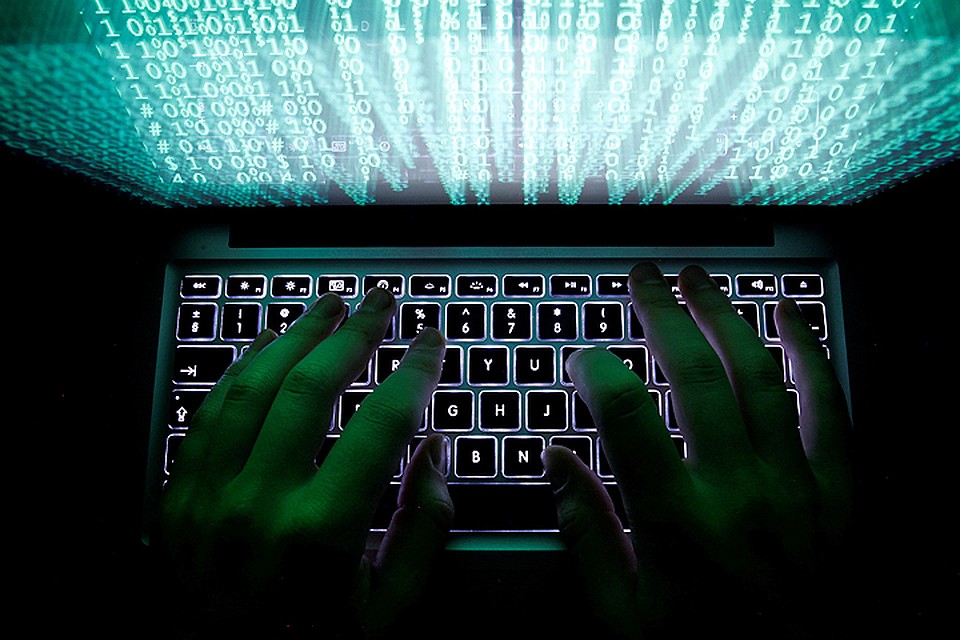 За кибератаками, по версии американских силовиков, стоит президент РФ Владимир Путин.