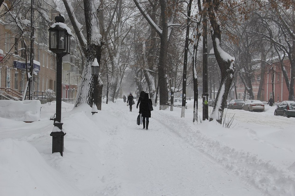 За ночь было вывезено 8069 кубометров снега с улиц города