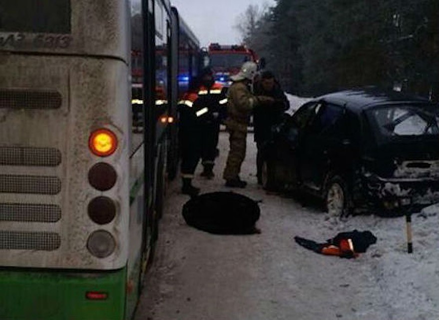 В ДТП с автобусом погибла женщина