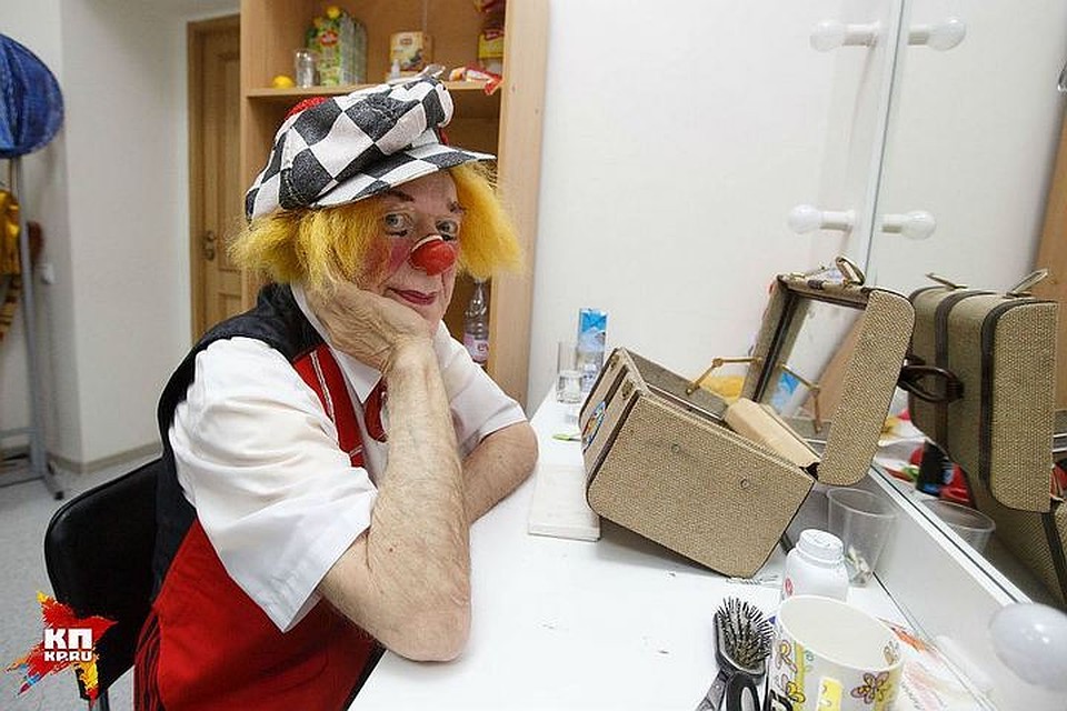 "Ну что же вы, ребята, деньги поделить не можете?"