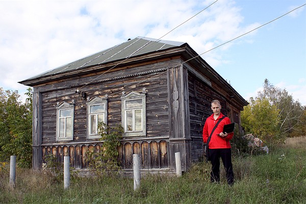 Осенью и зимой дом главных героев фильма пустует.