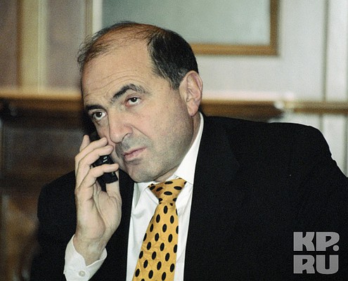 В 2011 году, после длившегося год бракоразводного процесса, Березовский развёлся со второй женой Галиной, поставив рекорд по размеру выплаченных отступных в Великобритании — от 165 до 220 млн фунтов стерлингов
