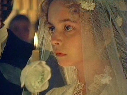 В 1982 году Наталья Вавилова играет в исторической мелодраме «Нас венчали не в церкви» главную роль - дочь священника Ларису Чемоданову. Режиссер: Борис Токарев. В ролях звезды советского кино: Александр Галибин, Алексей Жарков, Петр Вельяминов, Николай Горлов, Игорь Кашинцев, Петр Меркурьев, Георгий Бурков.
