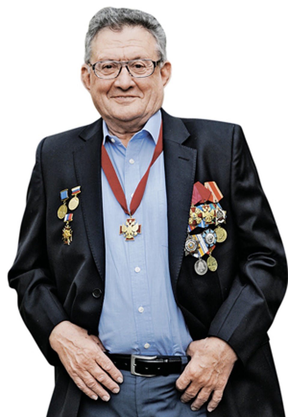Ордена «За заслуги перед Отечеством» III и IV степени, «За личное мужество», Александра Невского, медали... Государственные награды за нелегкий и опасный журналистский труд. Фото: Владимир ВЕЛЕНГУРИН