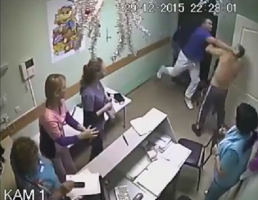 Роковой удар. скриншот видео.