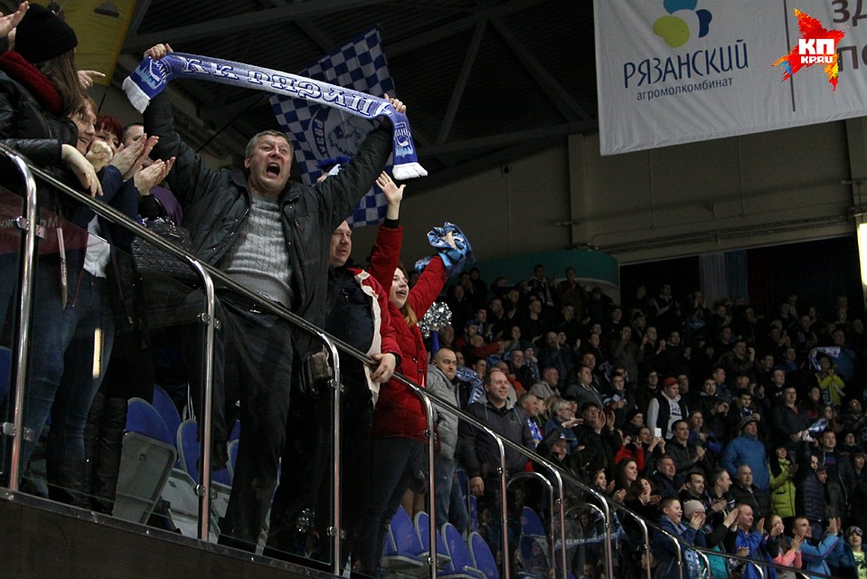 Гоооол!!! Фото: Евгений БАРАНЦЕВ