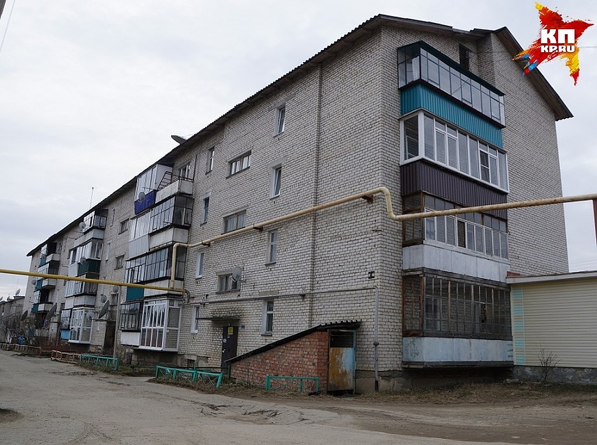 В этом доме и жил наш бесследно исчезнувший инопланетный герой Фото: Алексей БУЛАТОВ