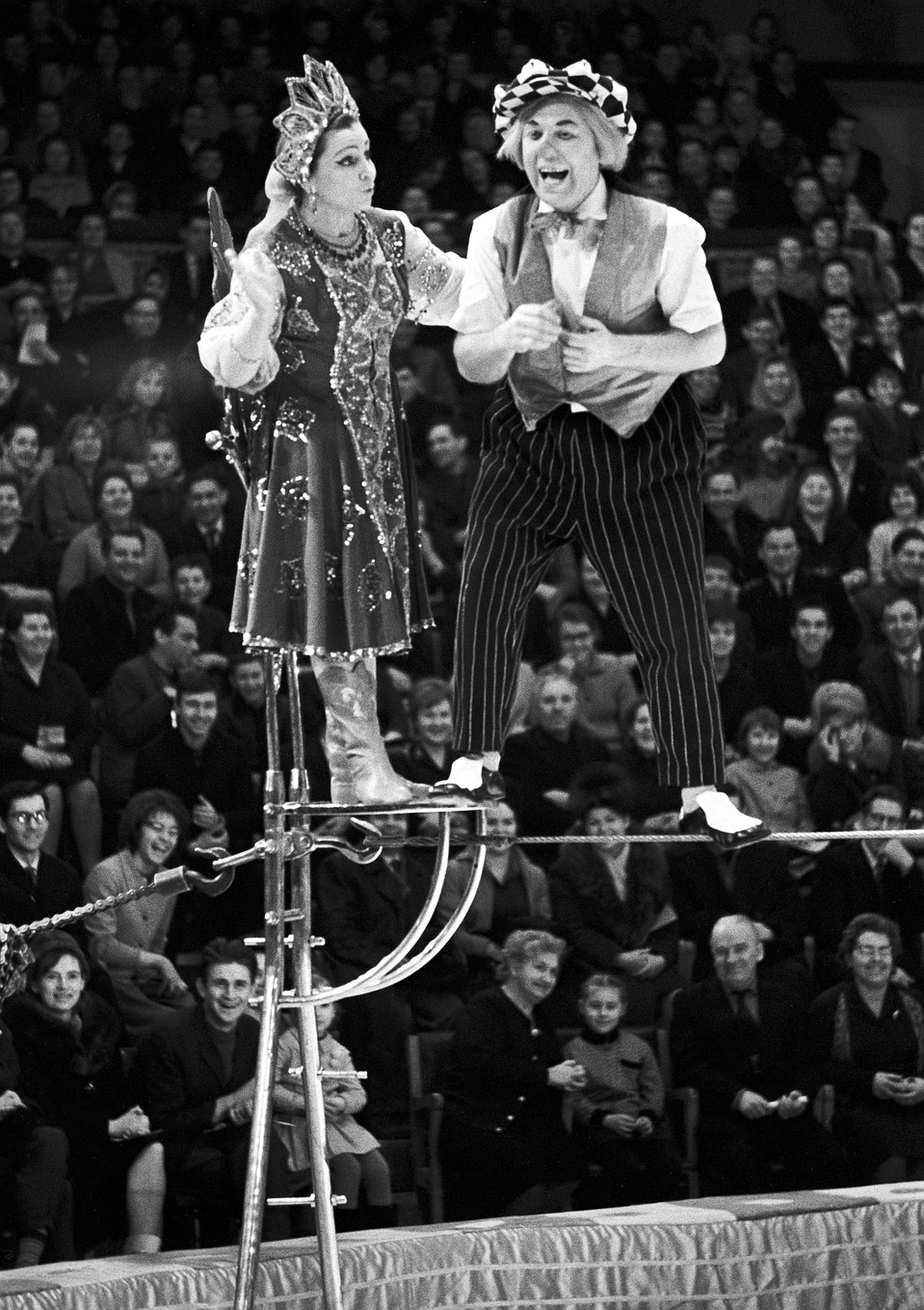 . Клоун Олег Попов и артистка Вера Сербина, 1965 год. Фото Валентина Мастюкова /Фотохроника ТАСС