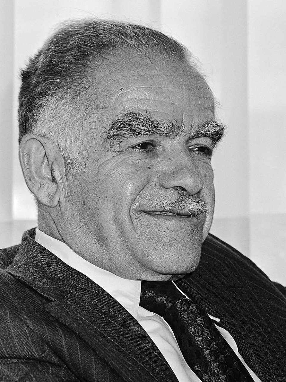 Ицхак Шамир - премьер-министр Израиля и ветеран Моссада.