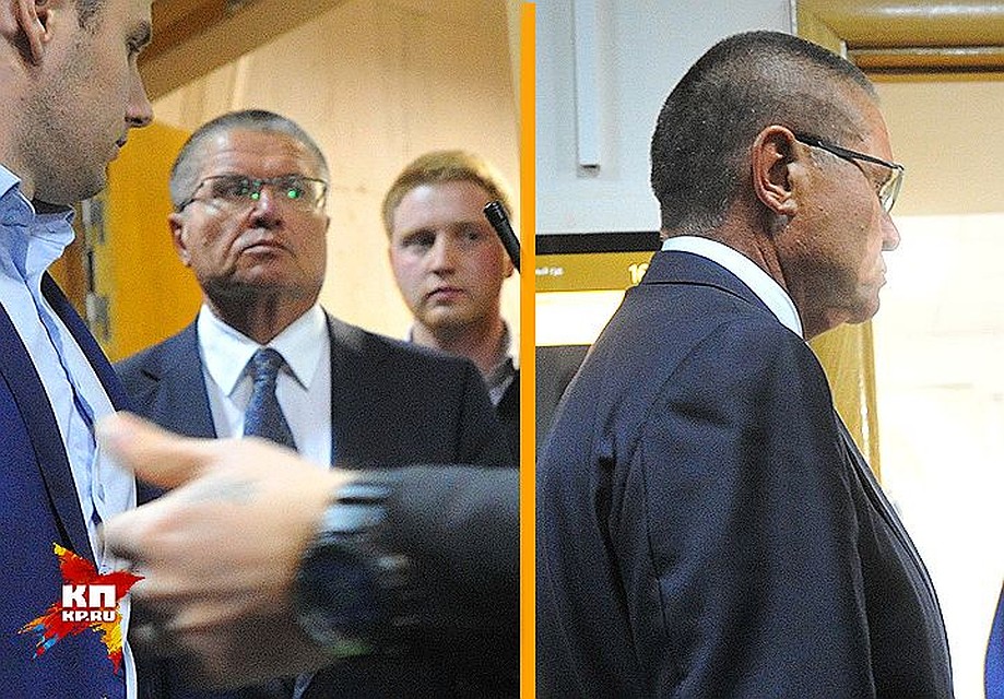 Экс-министр экономического развития России Алексей Улюкаев в Басманном суде. Фото: Владимир ВЕЛЕНГУРИН