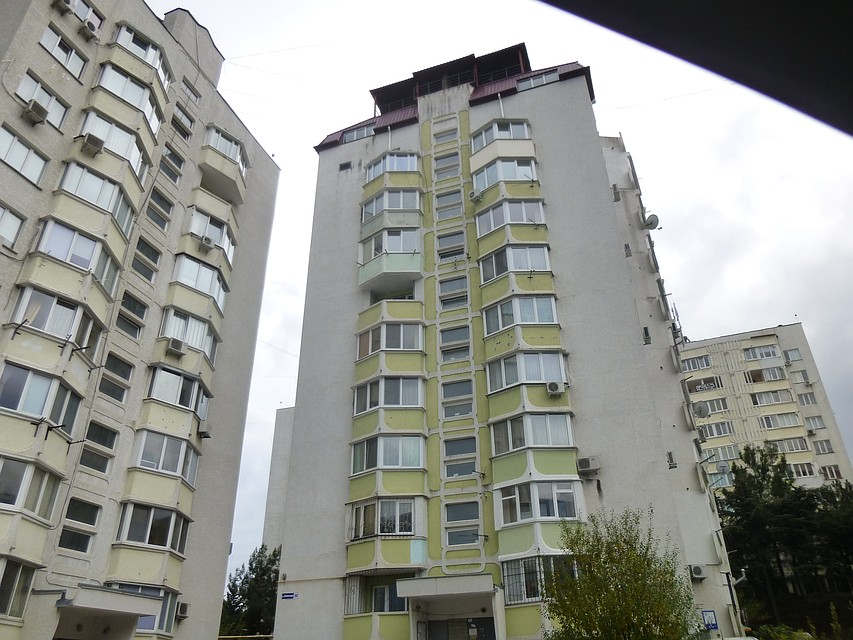 Дом на улице Блюхера. Фото: Анастасия МЕДЫНЦЕВА