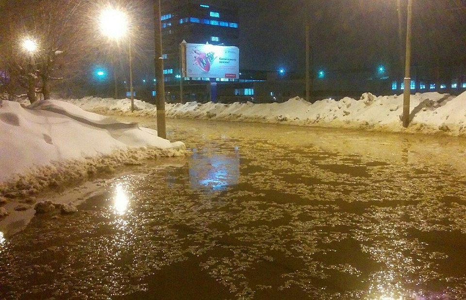Очевидцы потопа опубликовали фото настоящей «реки». Фото: ИГГС