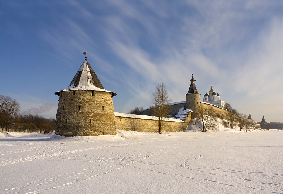 Псковский Кром почти не изменился за десять веков. Фото: Walencienne/Shutterstock.com, предоставллено Туту.ру
