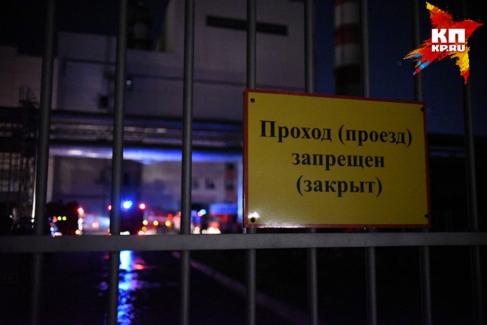 В компании «СибЭКО» обещают в скором времени вернуть свет в дома жителей левого берега. Фото: Влад КОМЯКОВ