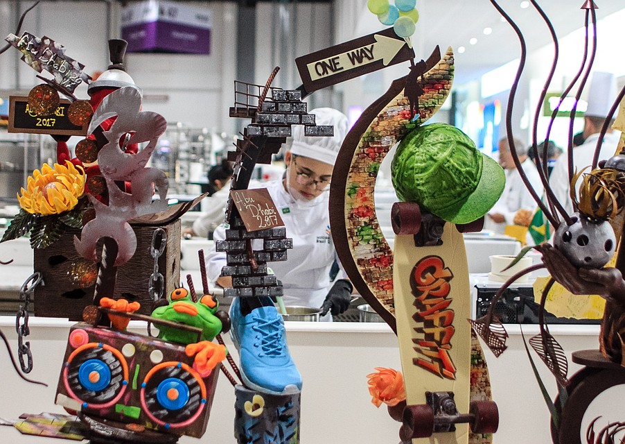 Традиционно самое яркое выступление на WorldSkills - у кондитеров.