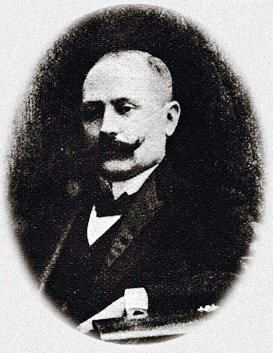 В 1915-1916-ом годах у нас был хороший министр образования Игнатьев