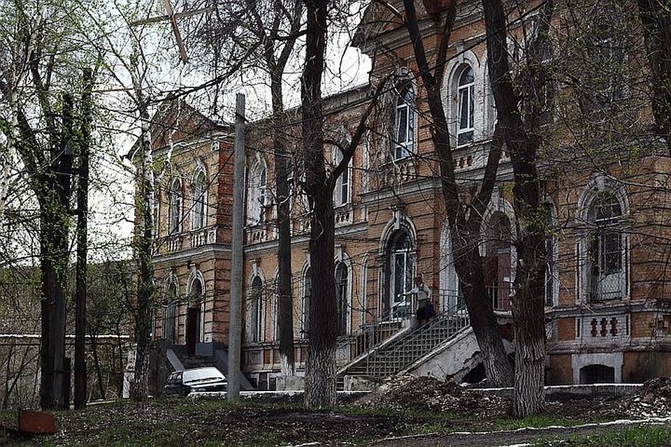 Саратовцы настолько суровы, что занимаются экстремальным спортом даже на краше "психушки".