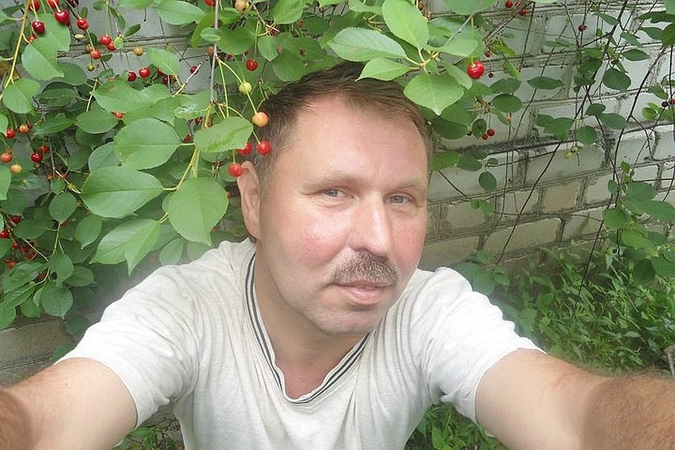 Воспитатель Центра содействия семейному воспитанию №8 Михаил Елин