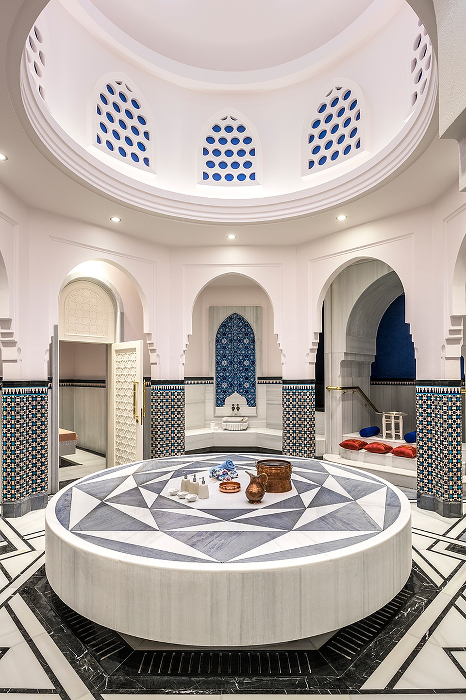 Все отели и курорты Rixos оснащены эксклюзивными велнесс- и SPA-центрами с аутентичным турецким хаммамом